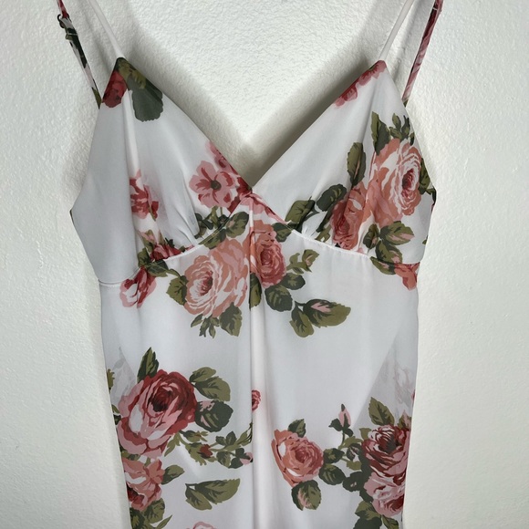 Show Me Your MuMu Floral Dress - Picture 4 of 8